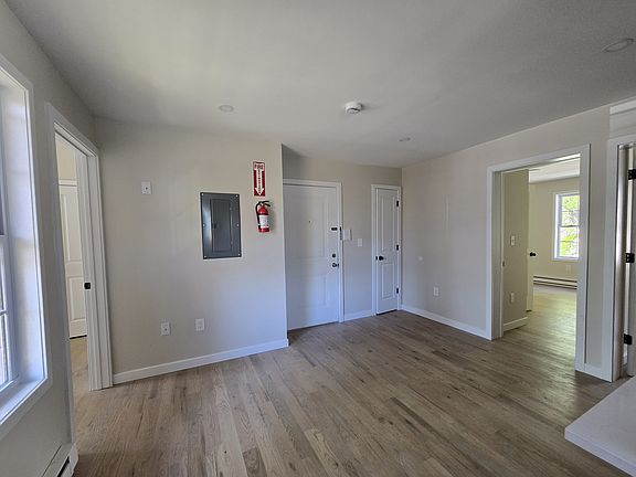 2nd image of 356 S 6th St #22B