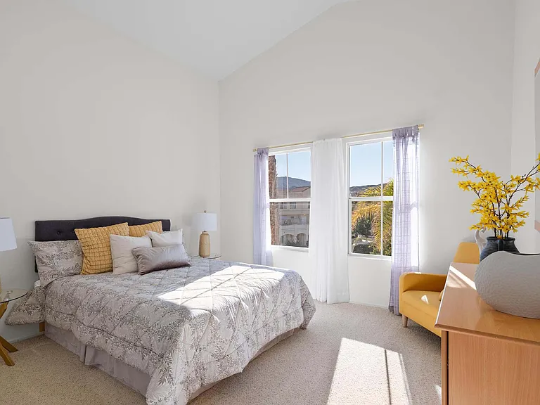 River Ranch Townhomes & Apartments — Photo 93