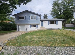 6840 S Marion Cir W, Centennial, CO 80122