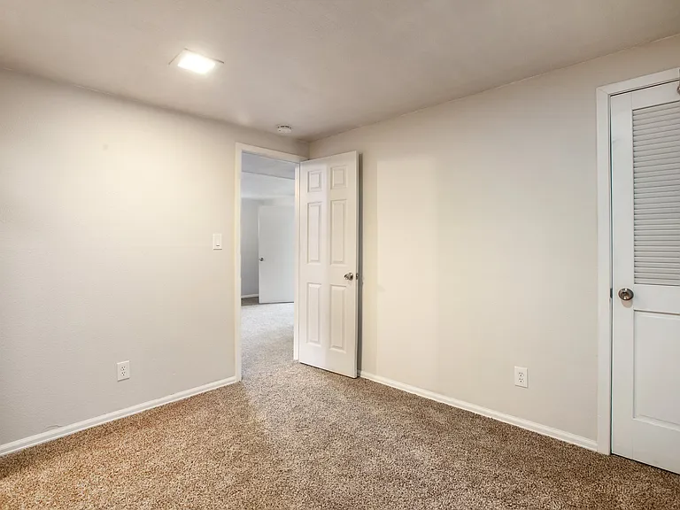 Basement bedroom