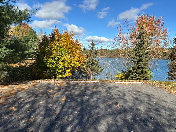 Private outdoor parking for 3 vehicles