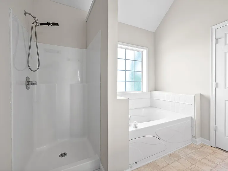 Seperate Shower and Soaking Tub