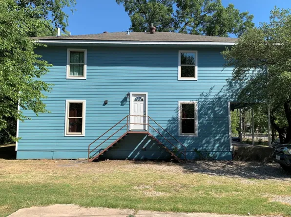 613 S 14th St, Corsicana, TX 75110