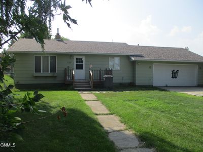 117 Summit St, Underwood, ND, 58576
