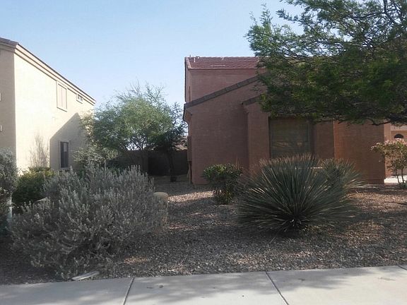 3rd image of 22971 W Hopi St