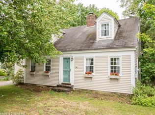 78 Bow St, Freeport, ME 04032