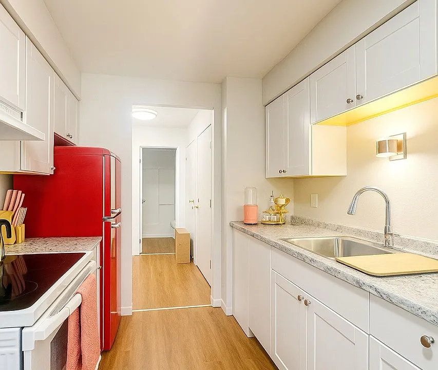 3200 Indiana St #109