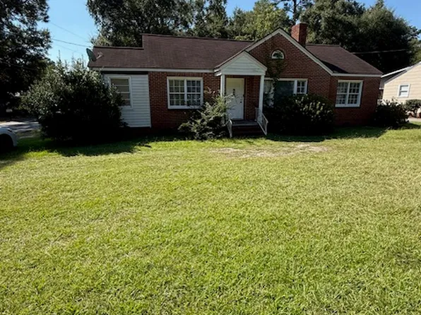 1512 Stonewall St, Dublin, GA 31021