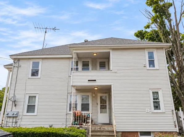 178 8th St #1, Leominster, MA 01453