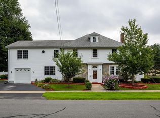 8 Northwood Ave, West Springfield, MA 01089