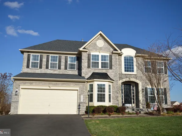 18452 Kerill Rd, Triangle, VA 22172