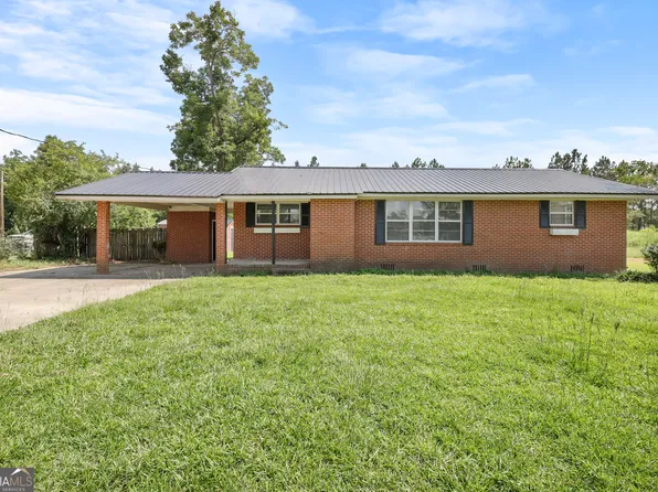 120 Francis Ave, Swainsboro, GA 30401