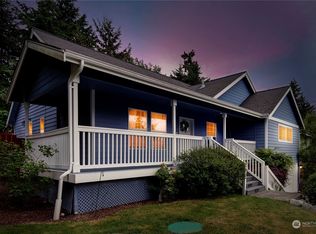 3808 15th Ave NW, Gig Harbor, WA
