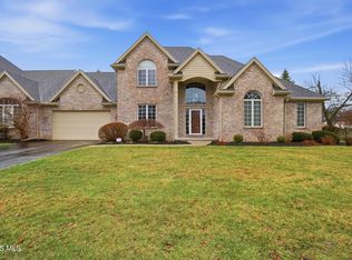 139 Pine Valley Rd, Holland, OH 43528
