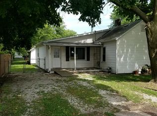 314 E North St, Cerro Gordo, IL 61818