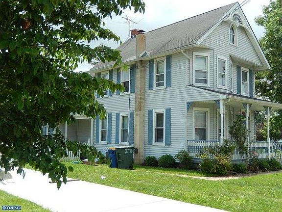 5th image of 311 Hamilton St