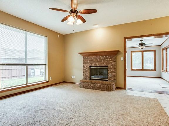 5th image of 6906 Wilhelmina Dr