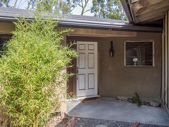 3rd image of 1400 Capinero Dr