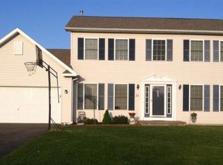 32 Tyler Trl, Hilton, NY 14468
