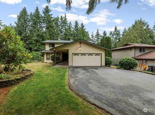 3156 Locker Rd SE, Pt Orchard, WA 98366