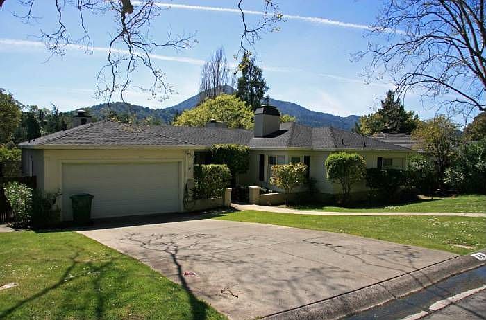 1st image of 68 Almenar Dr