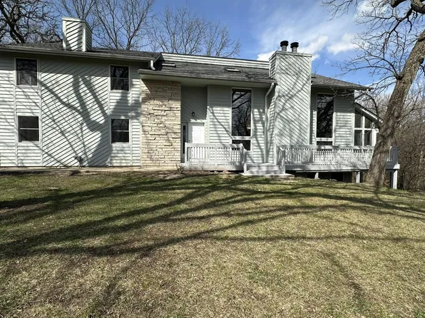 6433 Briarwood DRIVE, Burlington, WI 53105