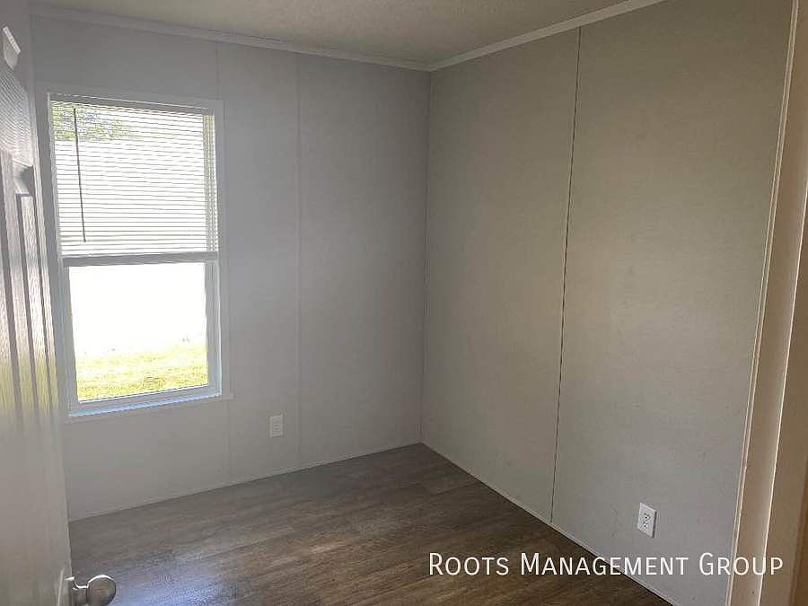 2706 Apollo Dr, Saginaw, MI 48601 Zillow