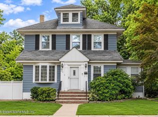 43 Jacques Ave, Staten Island, NY 10306