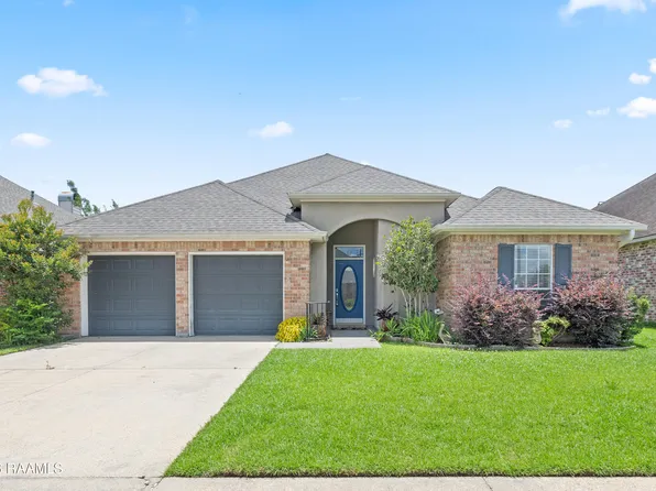 207 Kings Landing Sq, Lafayette, LA 70508