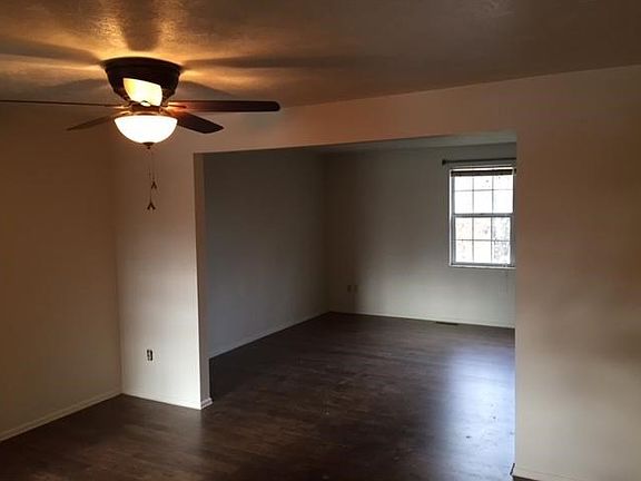 4th image of 322 Bellford Ct