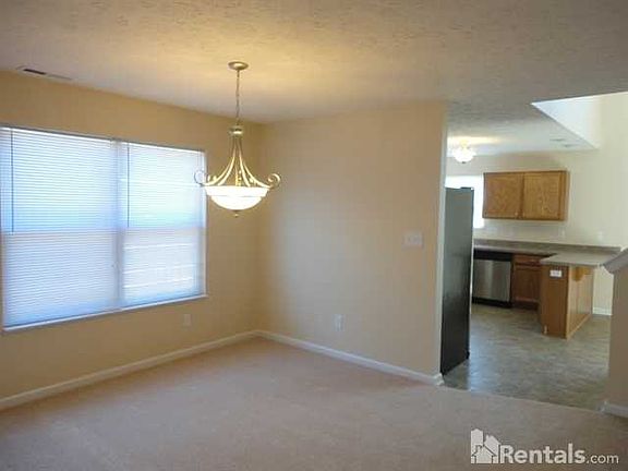 4th image of 3437 Vanadell Ln