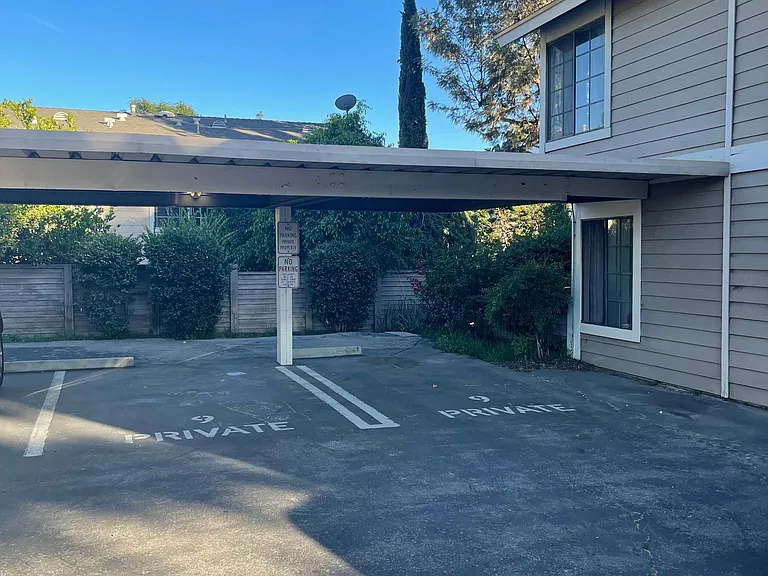 11350 Foothill Blvd #9 — Photo 21