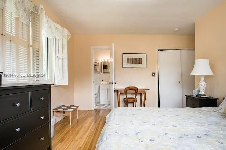 12115 NE Miami Ct — Photo 16