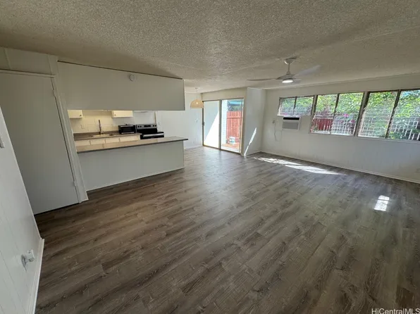 85-105 Ala Akau St APT K, Waianae, HI 96792