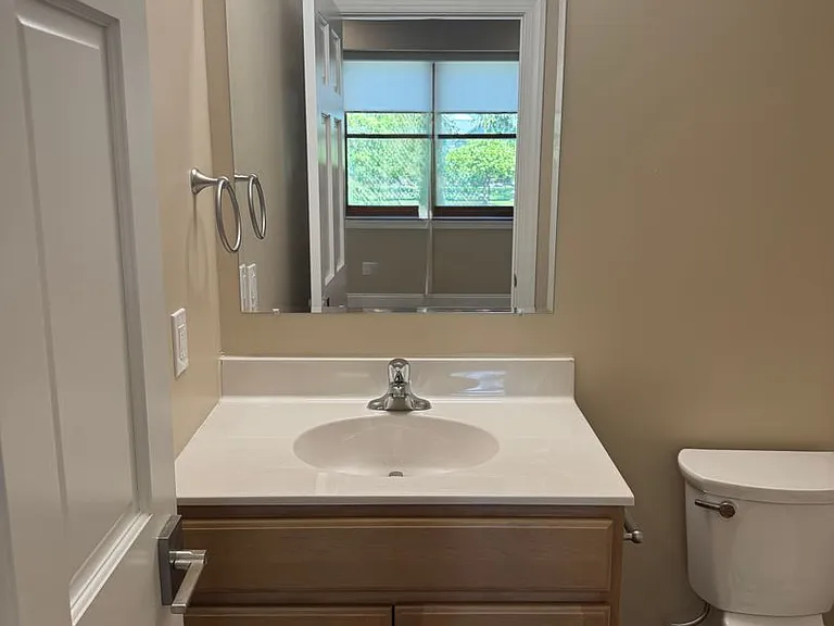 330 Linden Ave — Photo 36