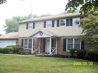 719 Sherwood Dr, Carlisle, PA 17013