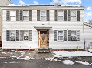 8 Clarks Ct, Lowell, MA 01852