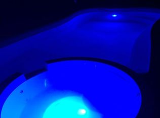 864 Keene Rd, Largo, FL 33771