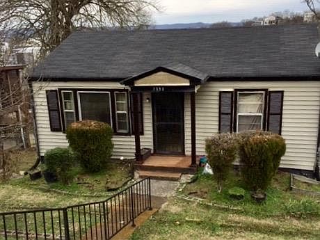 1st image of 3312 Nevada Ave