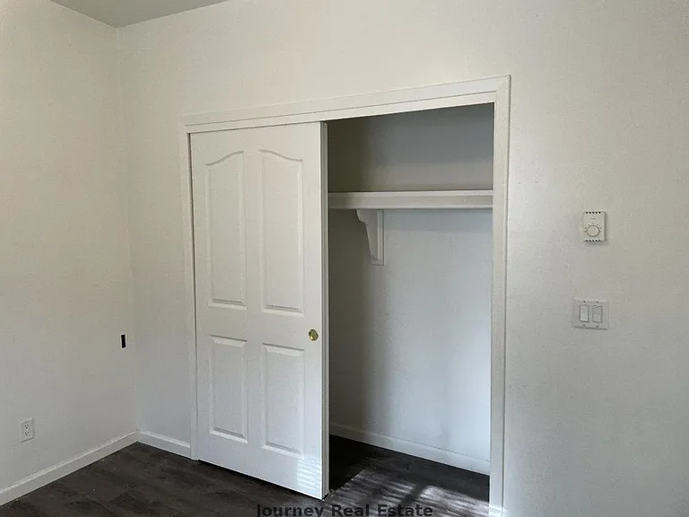 720 E Willis St — Photo 8