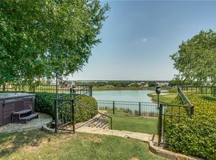 5734 Walnut Creek Dr, Fort Worth, TX 76137