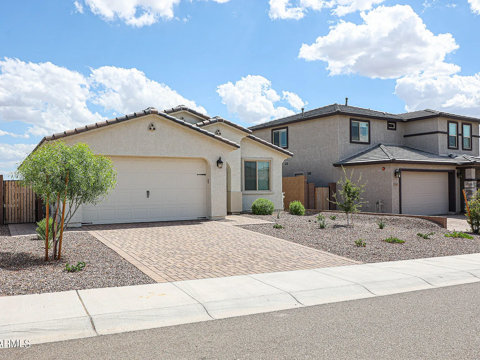 3 bed, 2.0 bath, 1761 sqft, $2,600 — Photo 4