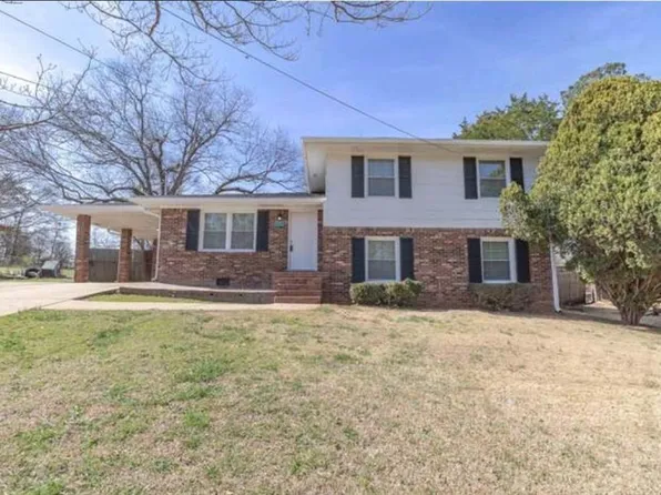 1827 Hallmark Dr, Griffin, GA 30223