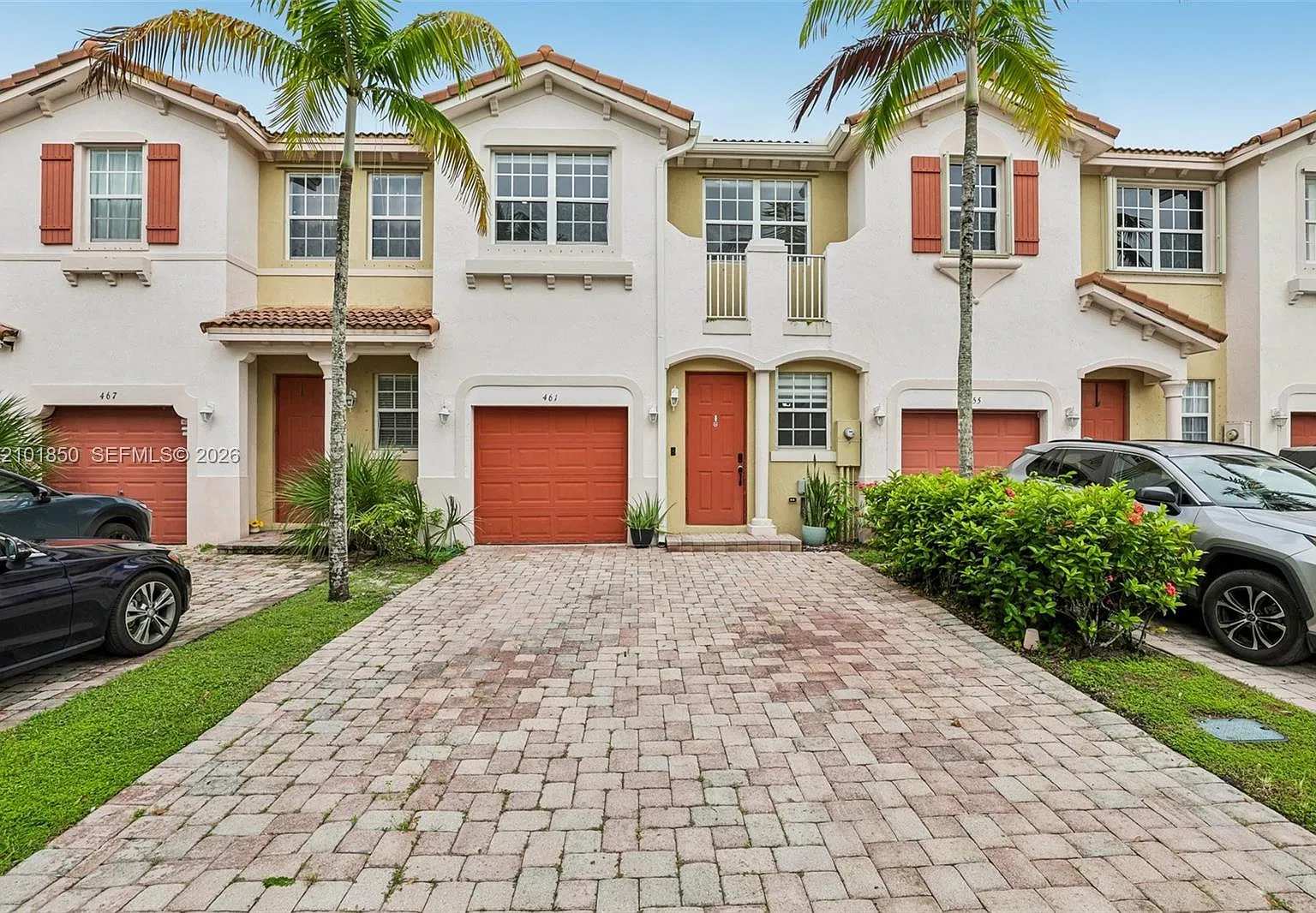 Portofino Villas West — Photo 1