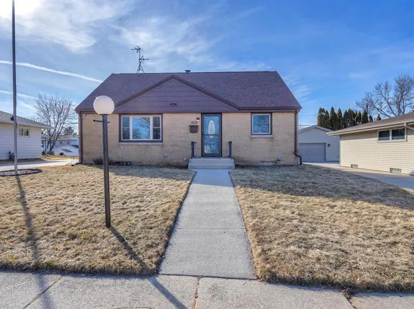 1614 S 25th STREET, Sheboygan, WI 53081