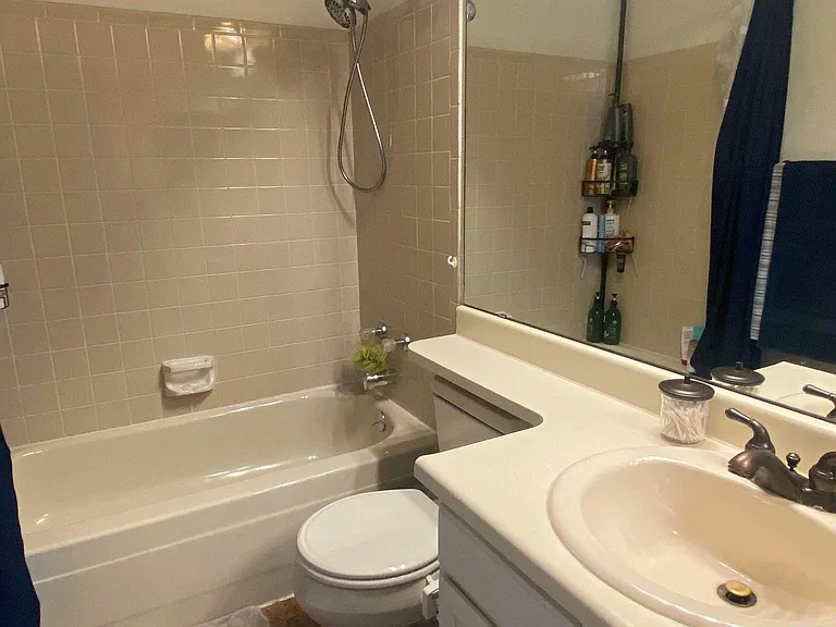 Upper bathroom