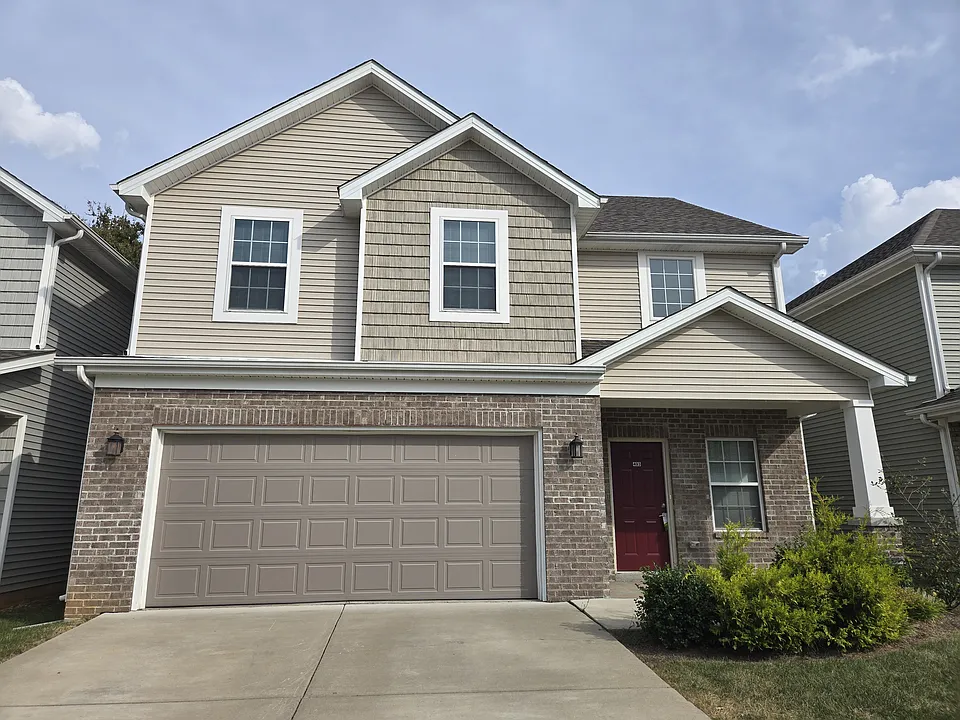 493 White Oak Trce