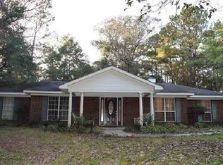 8275 Abbey Rd E, Wilmer, AL 36587