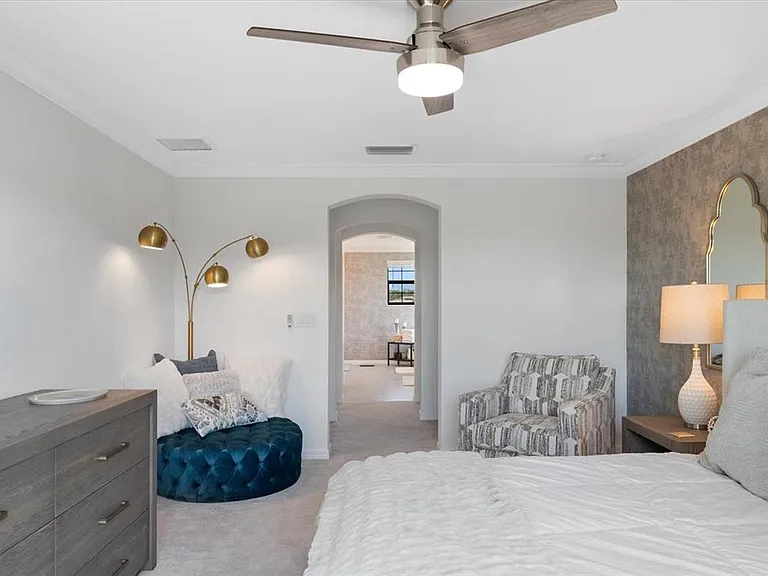 6523 Clairborne Ln — Photo 40
