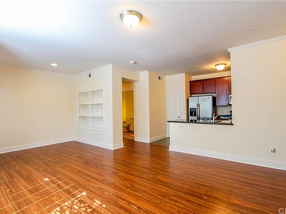 5th image of 22681 Oakgrove Unit 216